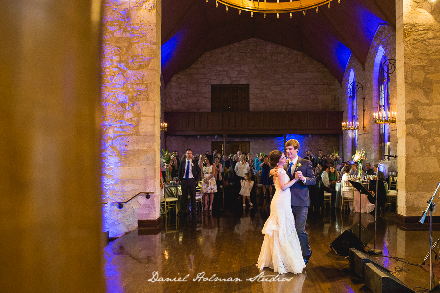 photojournalistic wedding photographers