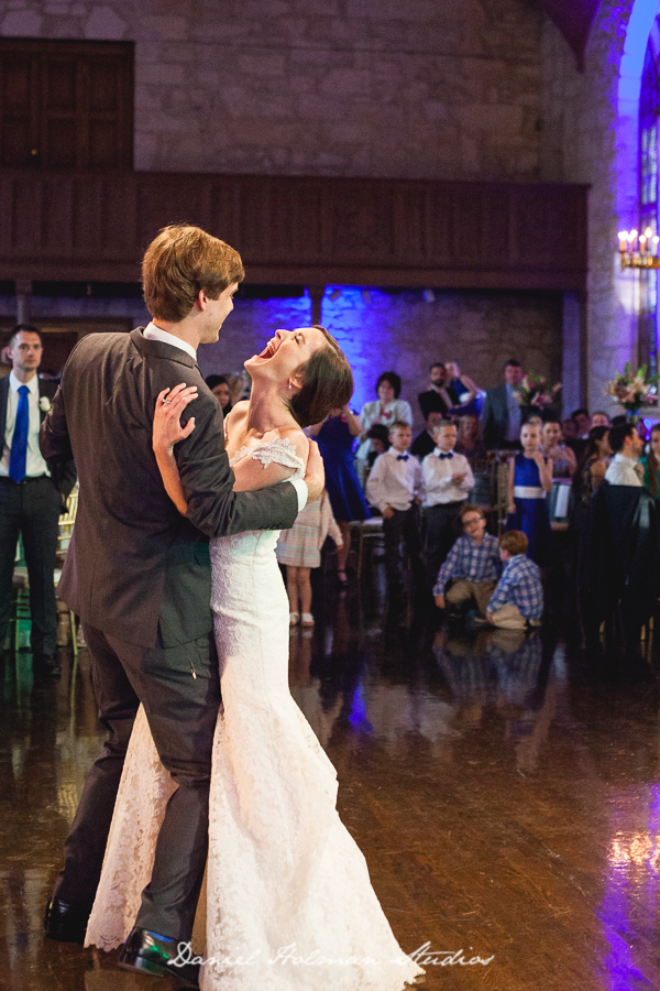 candid wedding photography